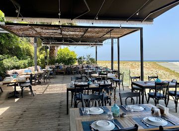 lebanon/beirut/restaurant/al-mandaloun-waterfront