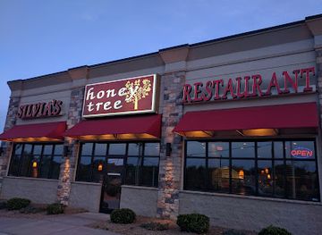 north-carolina/winston-salem/restaurant/silvia-s-honey-tree