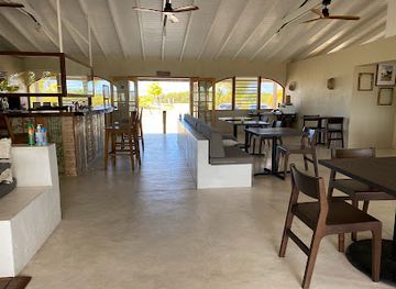 british-virgin-islands/west-end/restaurant/sid-s-pomato-point-restaurant