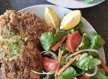 zambia/bangweulu-wetlands/restaurant/dorphil-restaurant