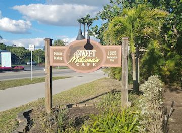 florida/sanibel-island/restaurant/sweet-melissa-s-cafe