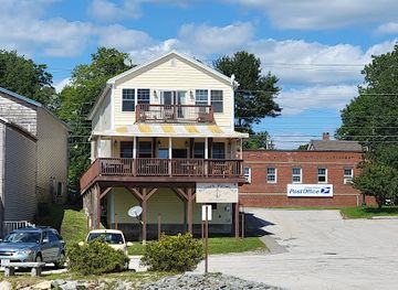 maine/penobscot-county/restaurant/warren-s-waterfront-restaurant
