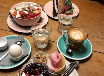 denmark/odense/restaurant/den-lille-smalle