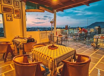 india/jaipur/pink-city/restaurant/dagla-the-rooftop-jaipur