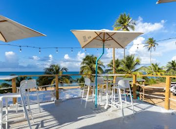 puerto-rico/caribbean-national-forest/restaurant/contra-viento-y-marea-restaurant-beach-bar