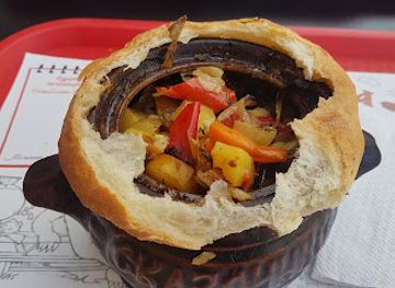 kazakhstan/nur-sultan/khan-shatyr-entertainment-center/restaurant/isbuska