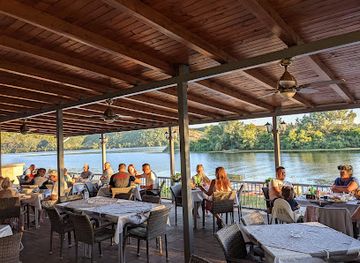 serbia/banat/restaurant/riblji-restoran-dunavski-cvet