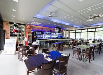 singapore/east-coast-park/restaurant/patro-s-sports-bar-restaurant