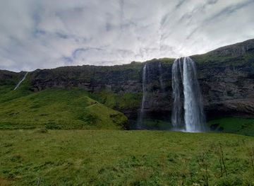 iceland/hengifoss-waterfall/restaurant/geysir-glima-restaurant