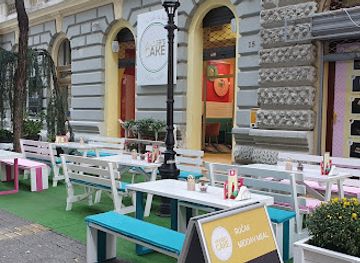 serbia/subotica/restaurant/kinder-s-cake