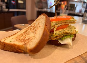 virginia/harrisonburg/restaurant/the-bistro-eat-drink-connect