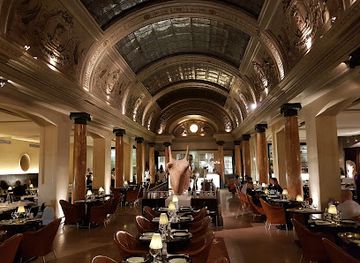 belgium/flanders/restaurant/belga-queen