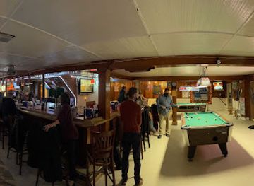 maryland/gunpowder-falls-state-park/restaurant/oliver-beach-inn