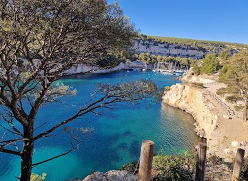 france/les-calanques-national-park/restaurant/la-presqu-ile