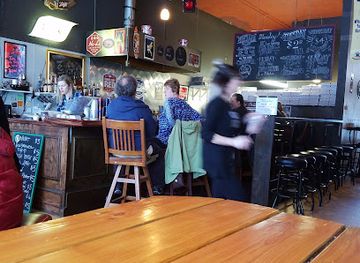 washington/spokane/brownes-addition/restaurant/pacific-pizza