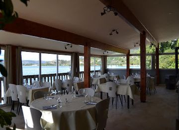 france/rhone-alpes/restaurant/restaurant-au-pre-du-rhone