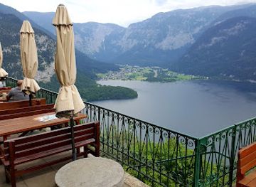 austria/salzkammergut-lakes/restaurant/rudolfsturm