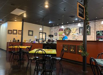 oklahoma/ouachita-national-forest/restaurant/american-artisans-eatery-gallery