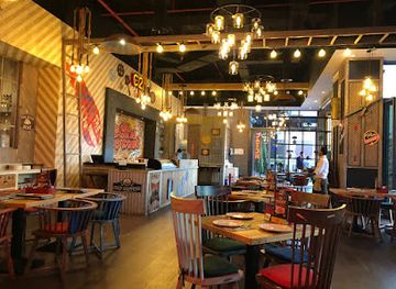 united-arab-emirates/arabian-gulf-coast/restaurant/catch22-jbr