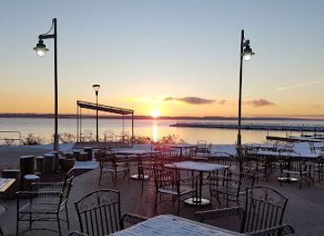 new-york/finger-lakes/restaurant/f2t-kitchen
