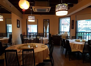 singapore/chinatown/restaurant/eight-treasures-vegetarian-restaurant