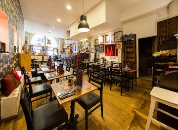 france/marseille/restaurant/le-perroquet-bleu