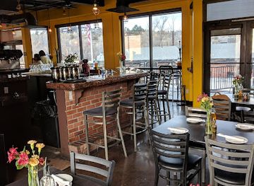 arizona/prescott-national-forest/restaurant/limoncello-pizzeria-napoletana