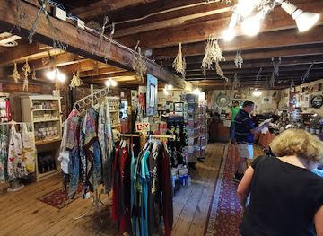 new-hampshire/great-north-woods/restaurant/pickity-place