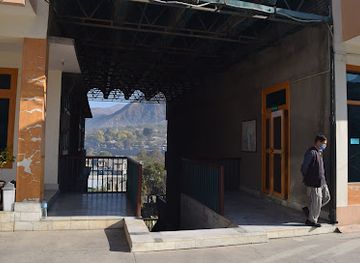 pakistan/chitral/restaurant/tirch-mir-view-restaurant