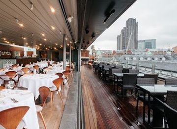 united-kingdom/london/restaurant/smith-s-of-wapping