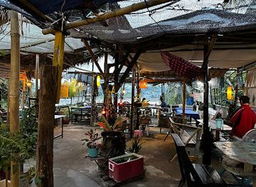 laos/bokeo-province/restaurant/roof-top-restaurant-bar