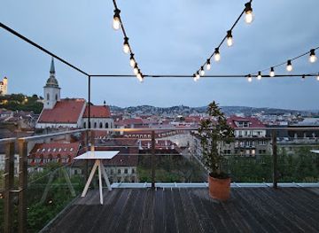 slovakia/poloniny-national-park/restaurant/lemontree-sky-bar-restaurant-bratislava