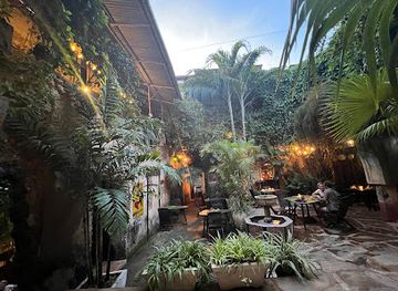 tanzania/central-zone/restaurant/secret-garden