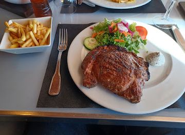 portugal/portimao/restaurant/riverside-restaurant