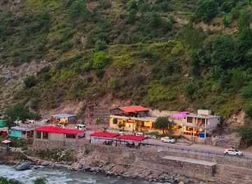 pakistan/kaghan/restaurant/green-wood-hotel-restaurant