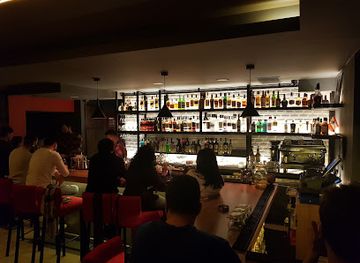 lebanon/zahle/restaurant/taberna-de-papel