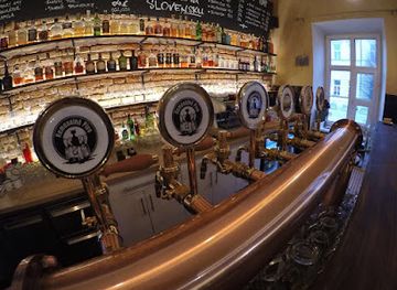 slovakia/turiec/restaurant/kocur-kava-bistro