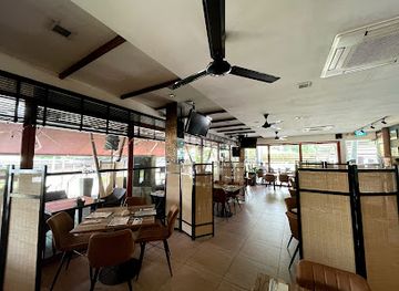 singapore/woodlands/restaurant/cheval-cafe-bar-bistro