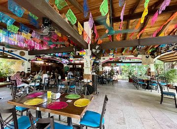 mexico/acapulco/restaurant/la-granja