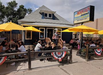 colorado/colorado-springs/old-colorado-city/restaurant/mountain-shadows-restaurant