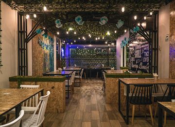 guatemala/quetzaltenango/restaurant/burritos-and-grill