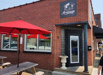 tennessee/clarksville/restaurant/arapaap