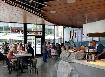 massachusetts/boston/fenway-kenmore/restaurant/eventide-fenway