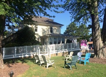 delaware/trap-pond-state-park/restaurant/the-cafe-on-26