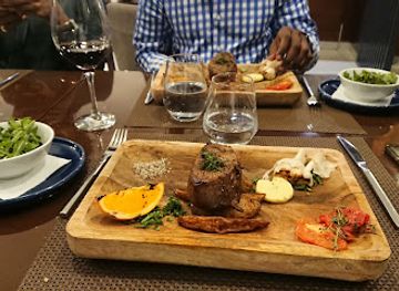 angola/central-highlands/restaurant/moon-restaurante-lounge