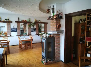 romania/bran-castle-area/restaurant/casa-thomas-bran