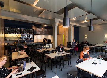 germany/cologne/ehrenfeld/restaurant/wallczka