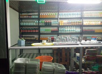 madagascar/andasibe/restaurant/hotely-musulman-ismael