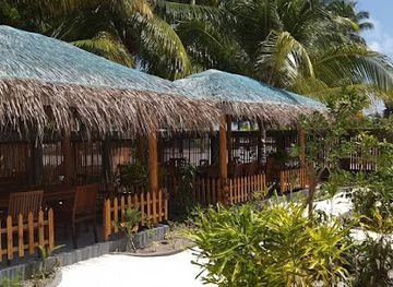 maldives/laamu-atoll/restaurant/star-glory