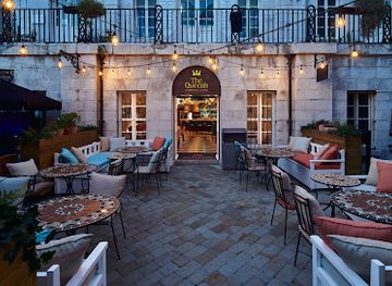 gibraltar/casemates-square/restaurant/the-queen-s-picturehouse-eatery